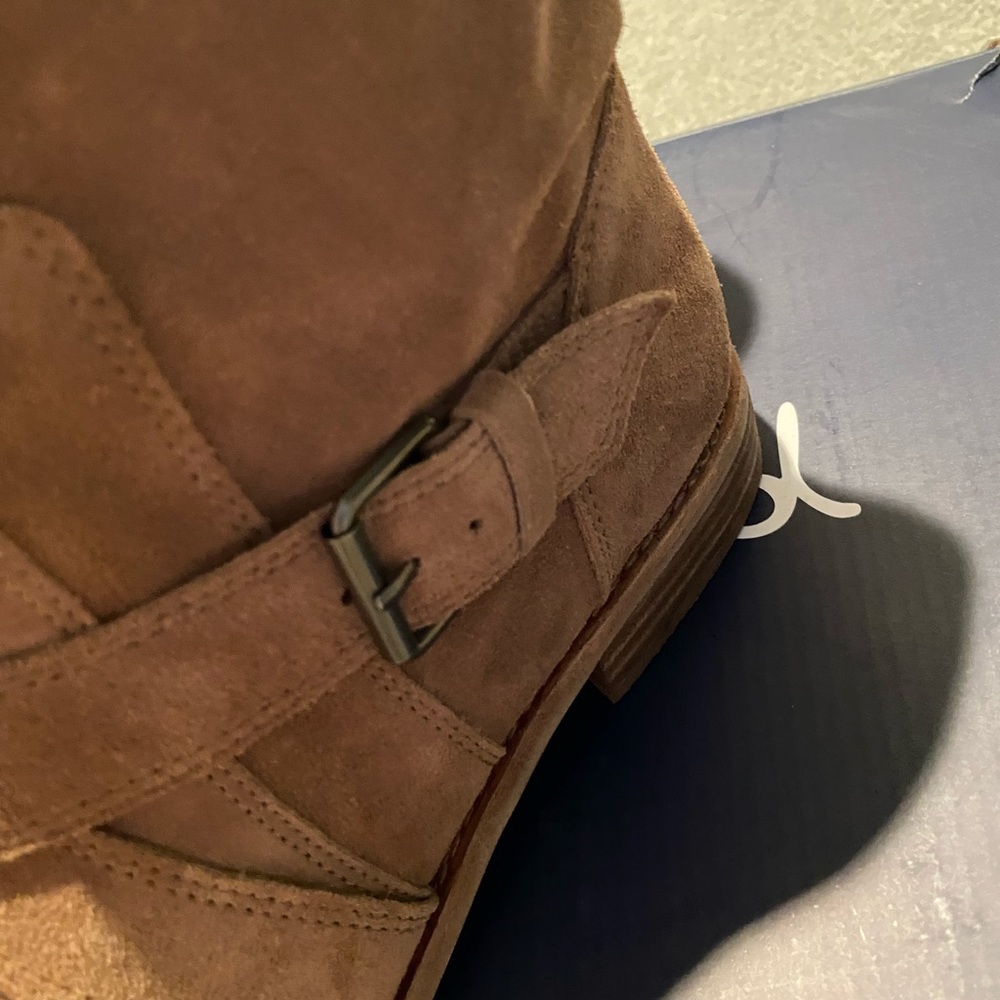 Splendid Suede Caramel Color Ankle Boots - Picture 2 of 9